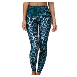 Onzie Flow Highrise Basic 2029 Instinct Silky Leopard Print Legging M/L fits M